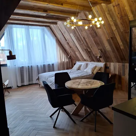 Apartahotel Zwierzyniecka *