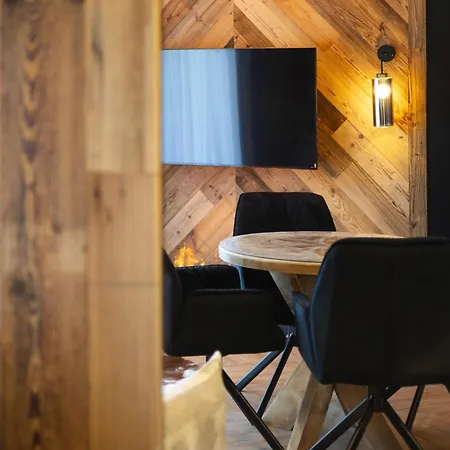 Zwierzyniecka Apartahotel *