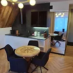 Hotel apartamentowy Zwierzyniecka