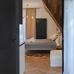 Zwierzyniecka Hotel apartamentowy