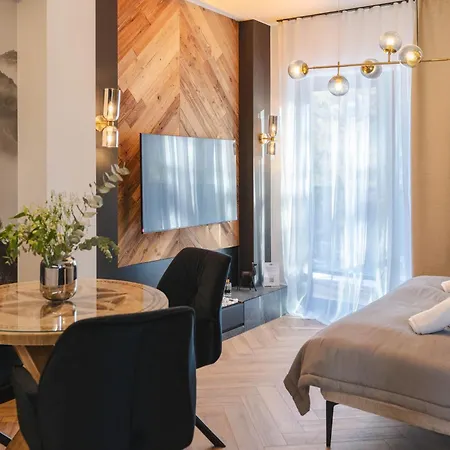 Aparthotel Zwierzyniecka