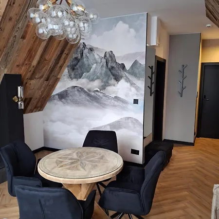 Zwierzyniecka Aparthotel *