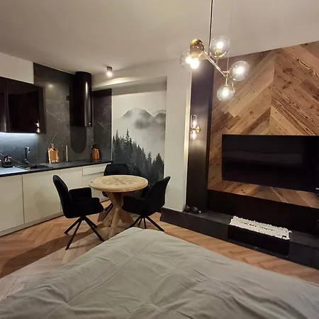 Zwierzyniecka Aparthotel *